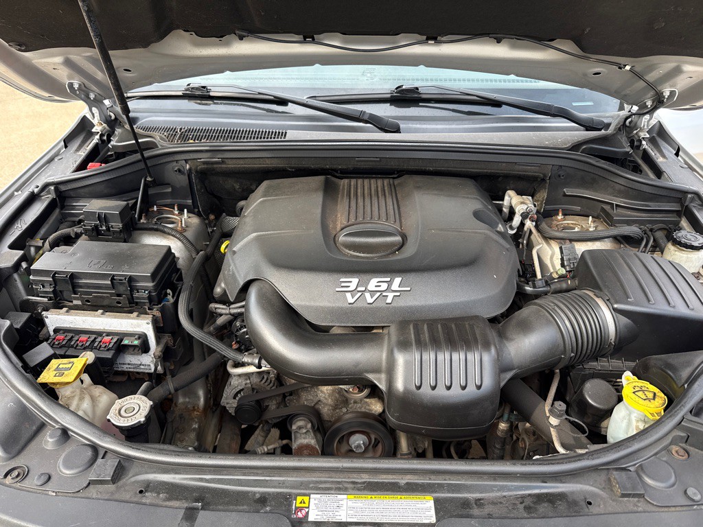 2012 Jeep Grand Cherokee Image 19