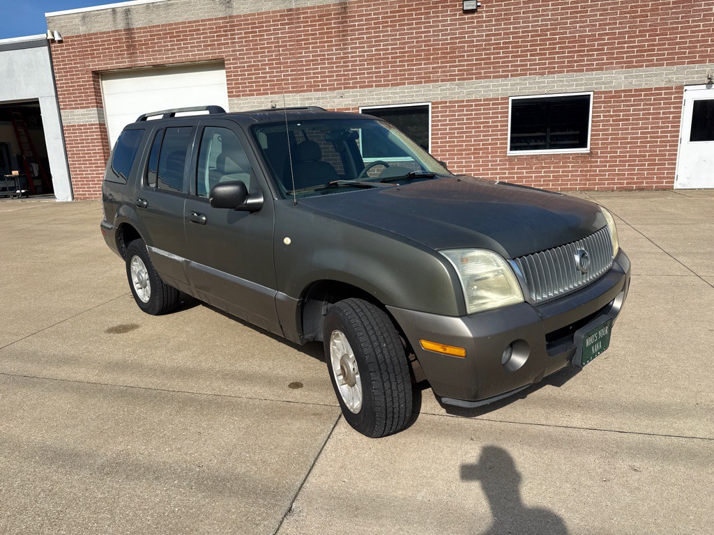 2004 Mercury Mountaineer Image 3