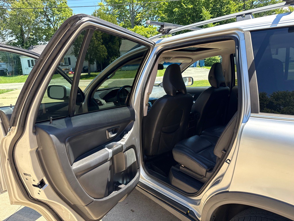 2009 Volvo XC90 Image 13