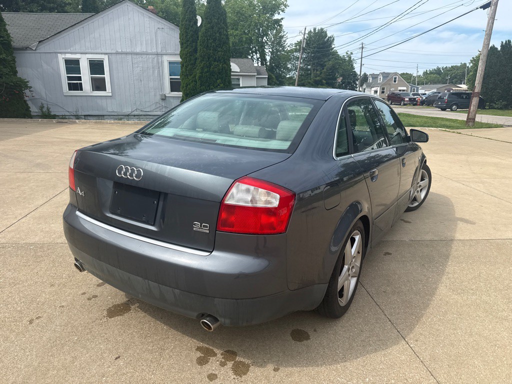 2003 Audi A4 Image 6