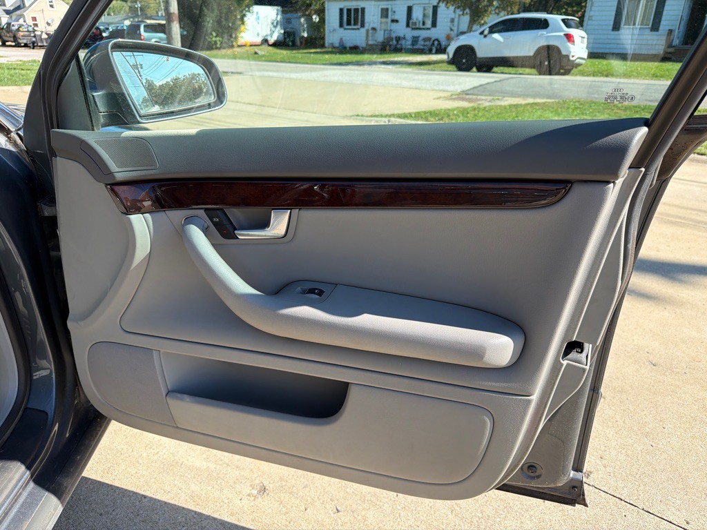 2003 Audi A4 Image 15