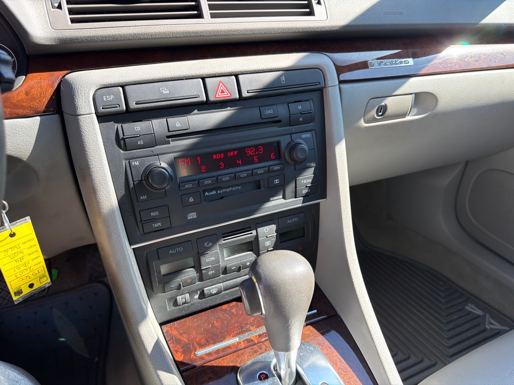 2003 Audi A4 Image 18