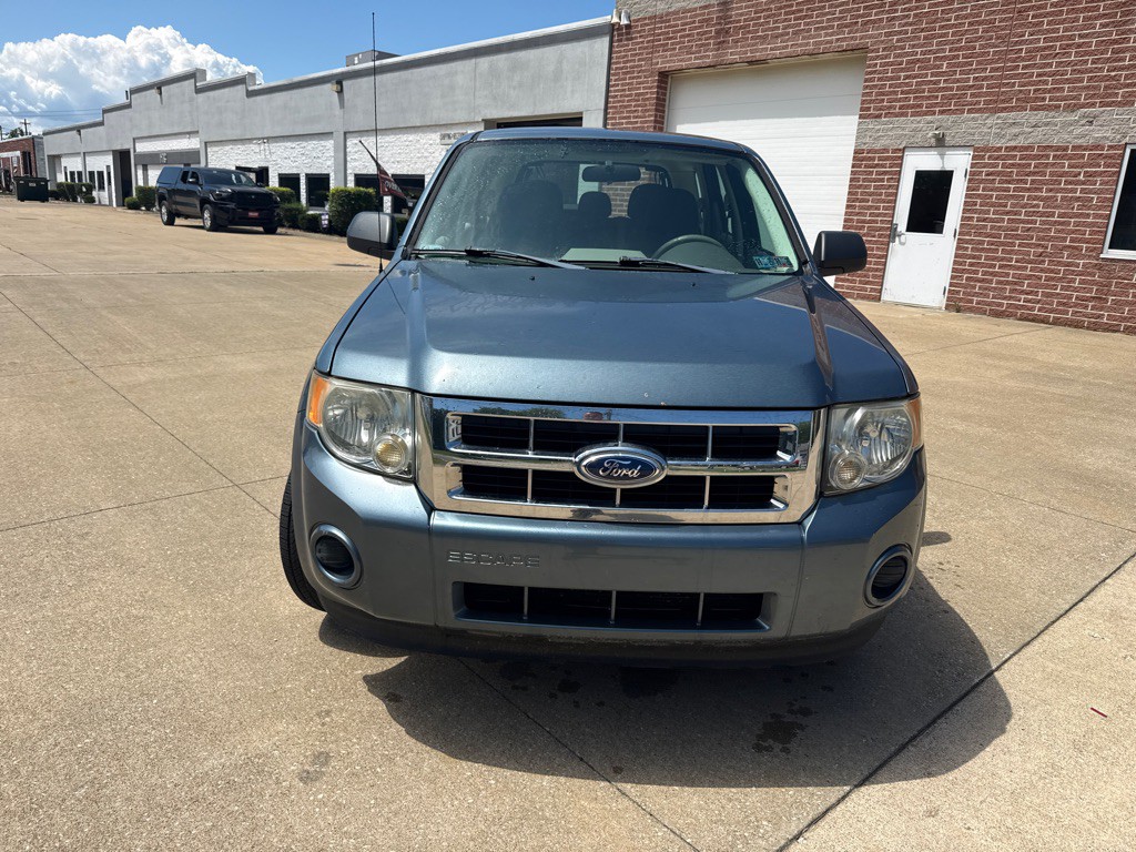 2012 Ford Escape Image 2