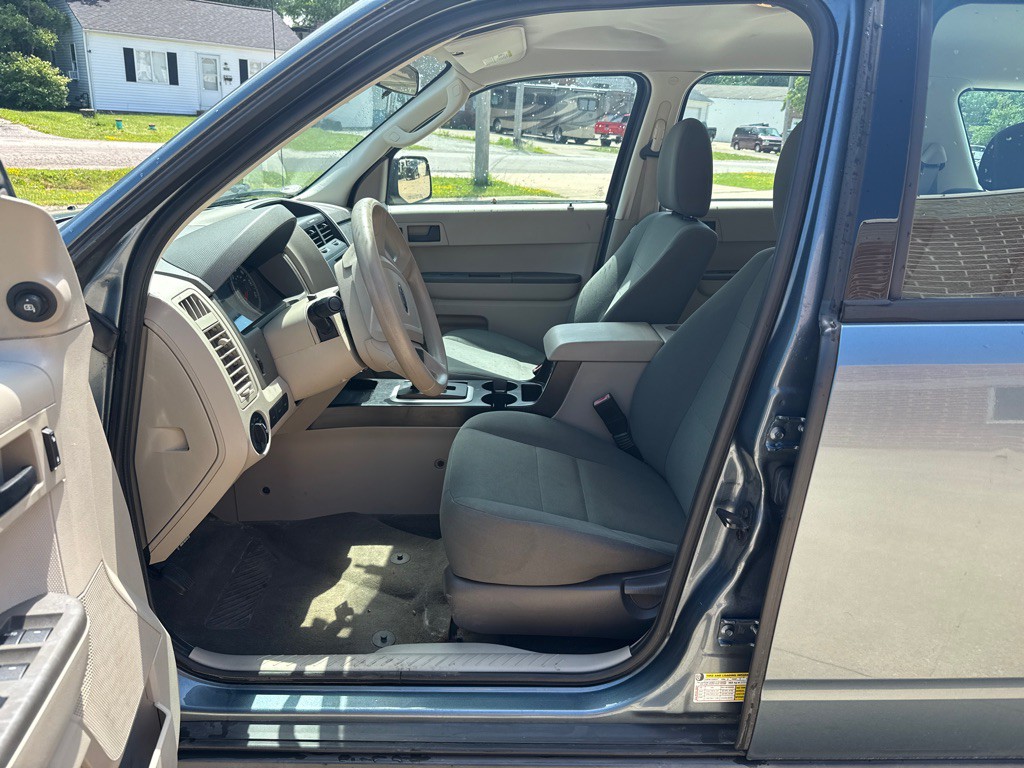 2012 Ford Escape Image 10