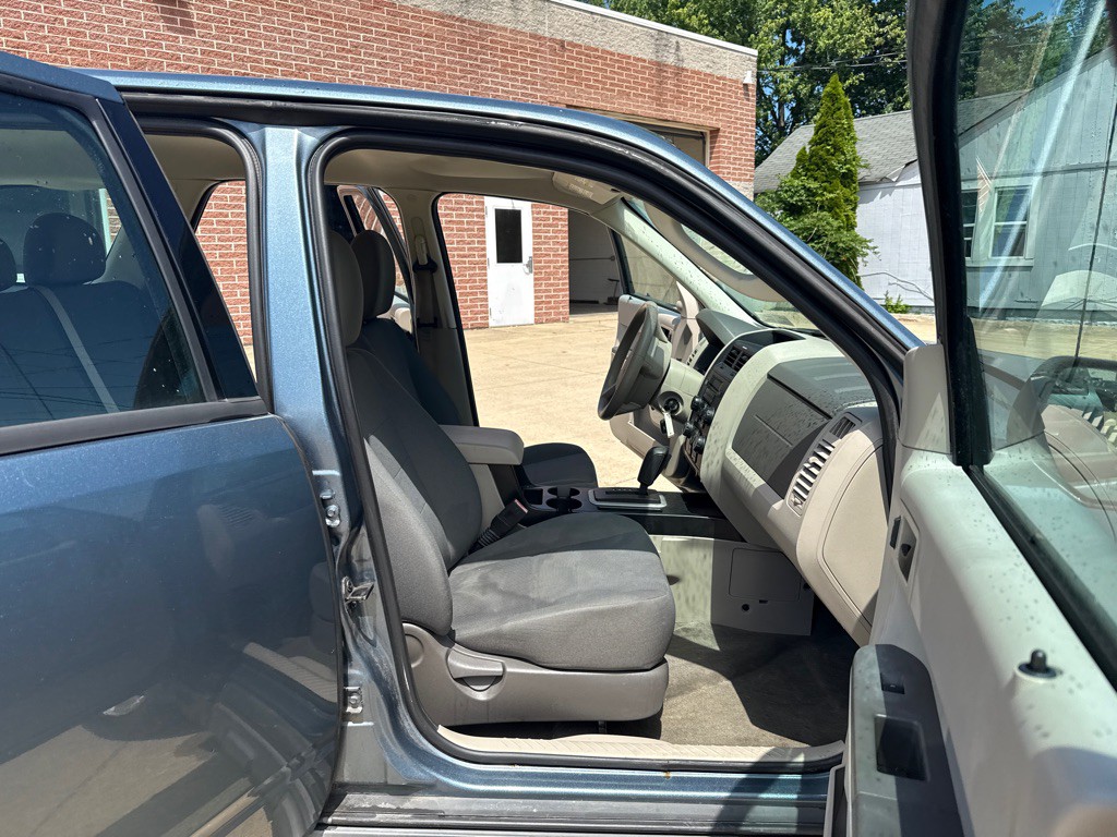2012 Ford Escape Image 11