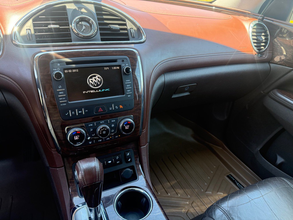 2017 Buick Enclave Image 13
