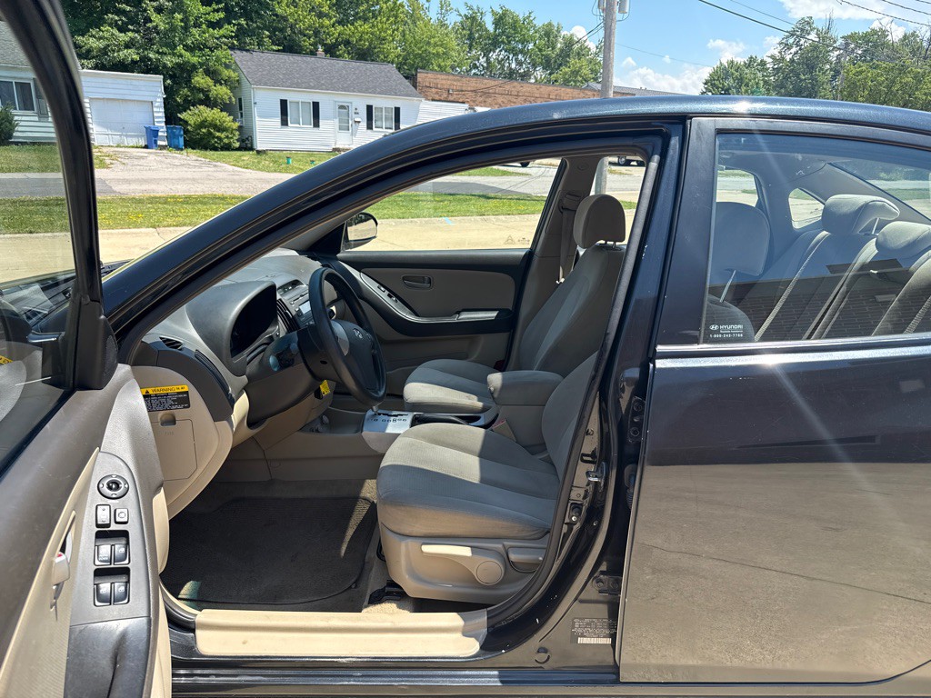 2007 Hyundai Elantra Image 10