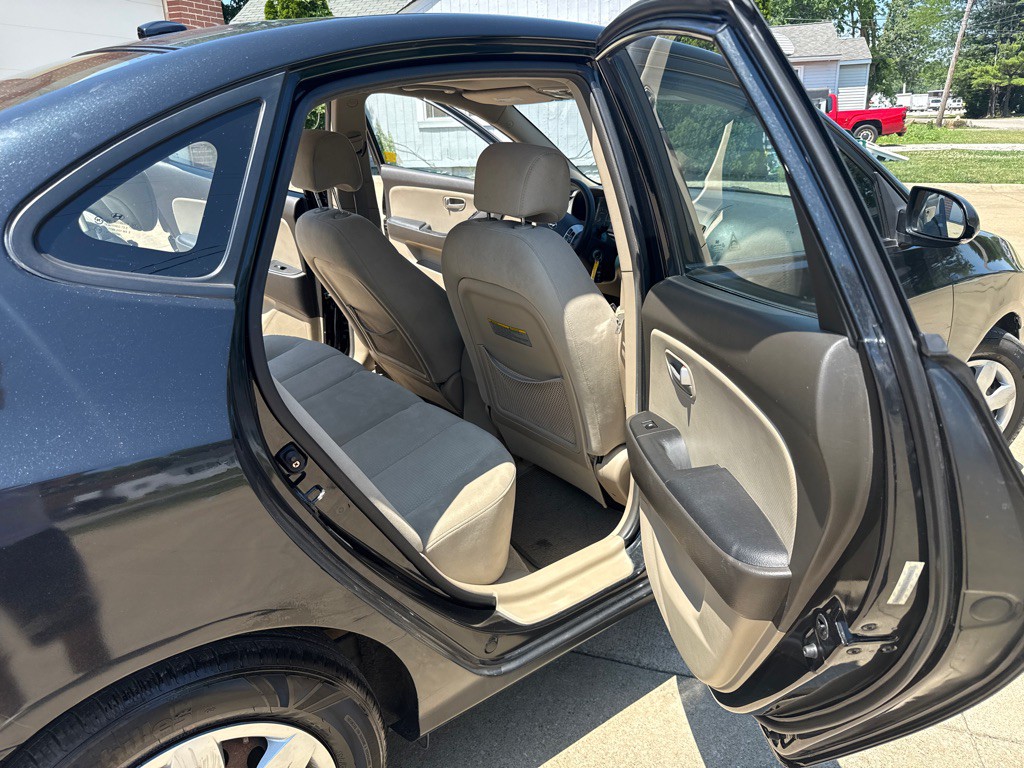 2007 Hyundai Elantra Image 13