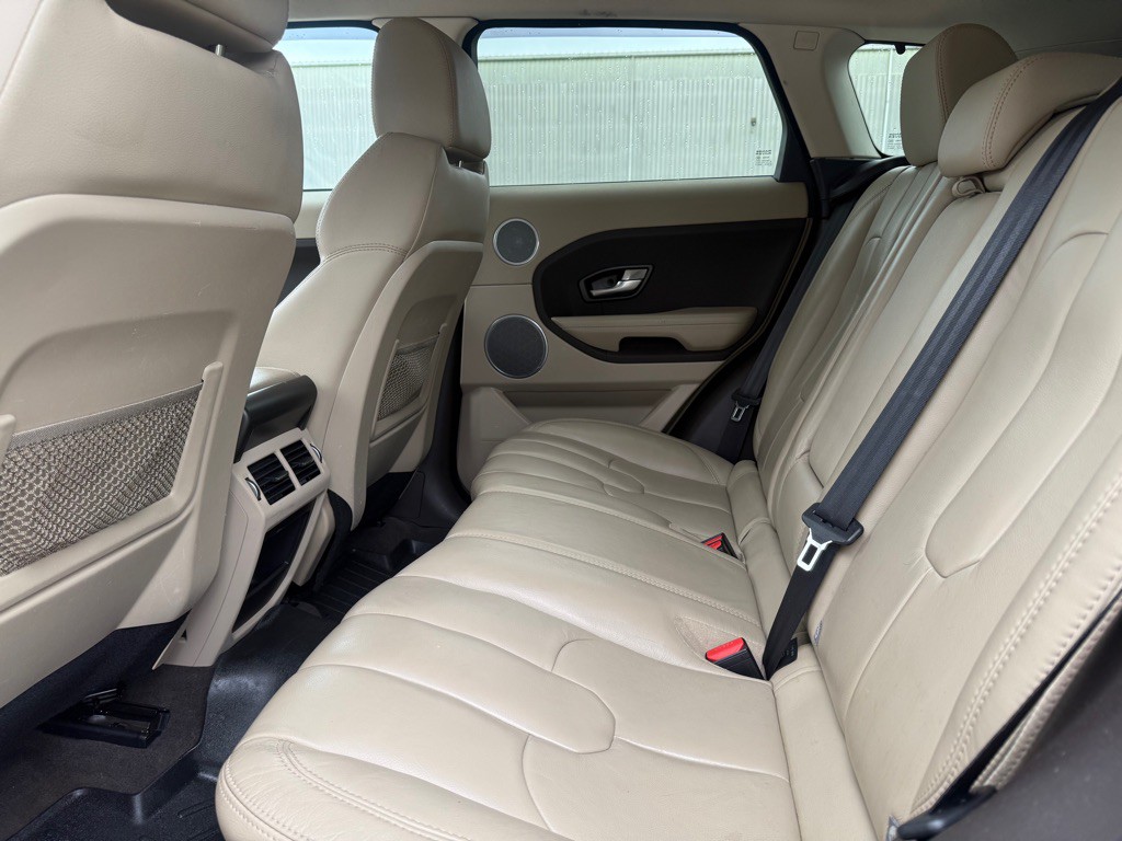 2013 Land Rover Range Rover Evoque Image 11