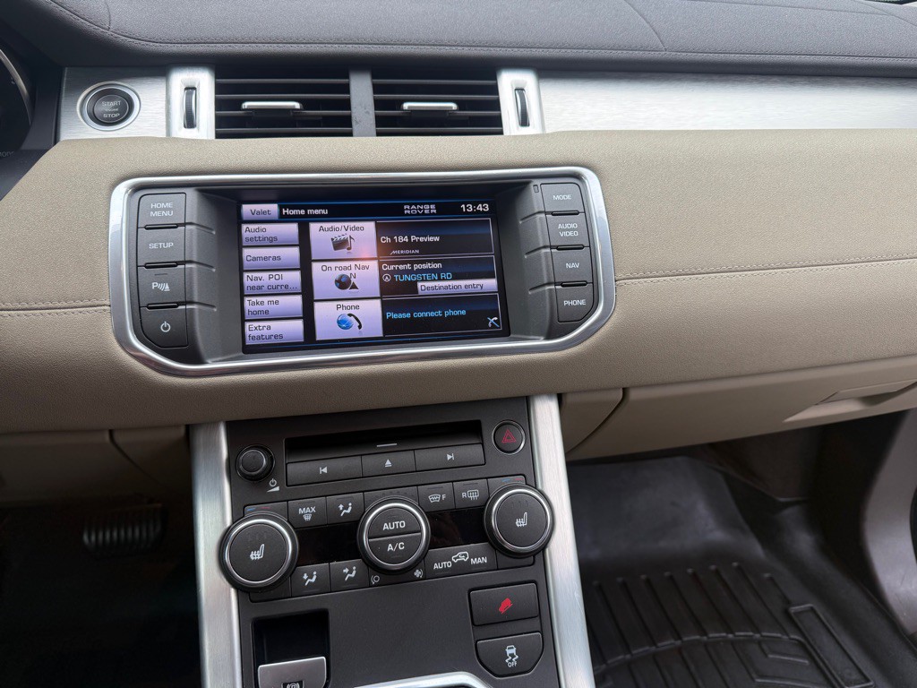 2013 Land Rover Range Rover Evoque Image 14