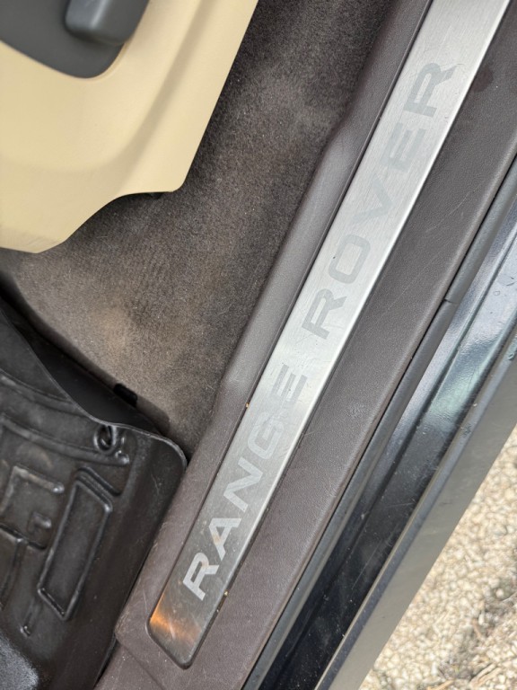 2013 Land Rover Range Rover Evoque Image 16