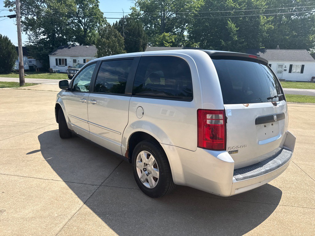 2009 Dodge Grand Caravan Image 8