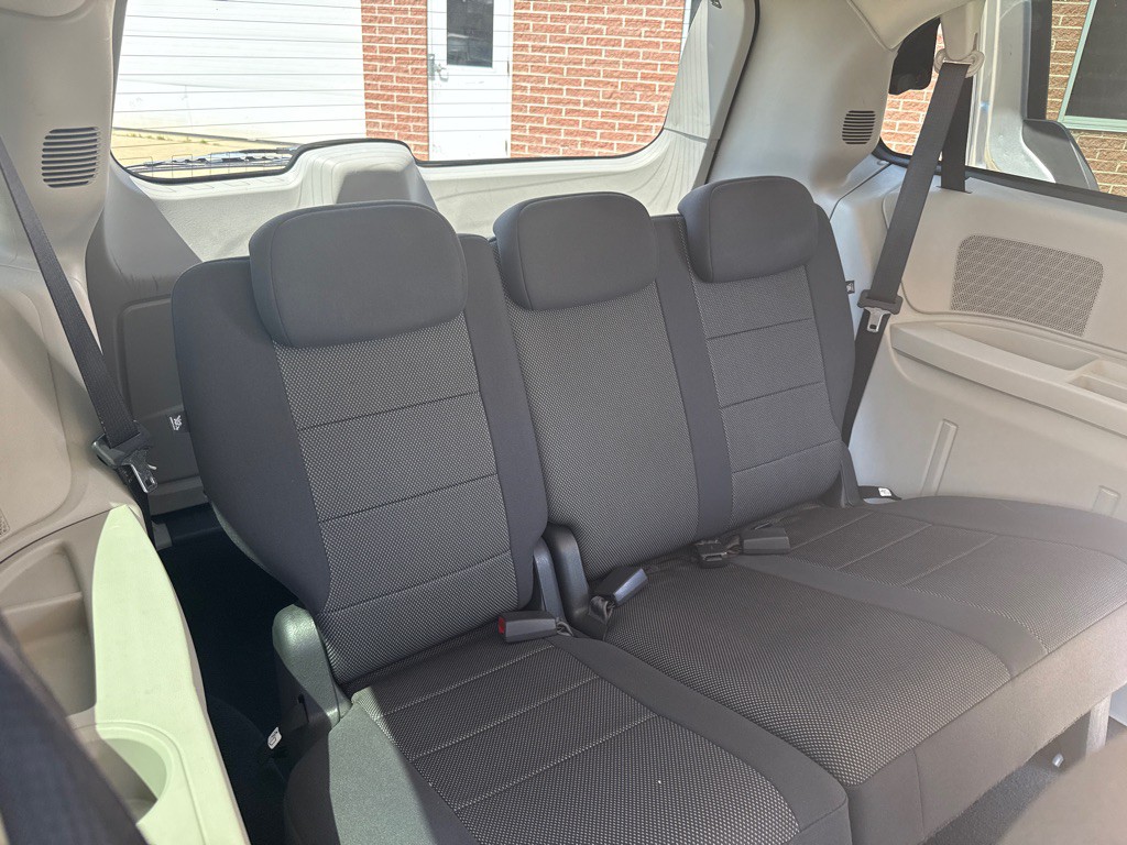 2009 Dodge Grand Caravan Image 17