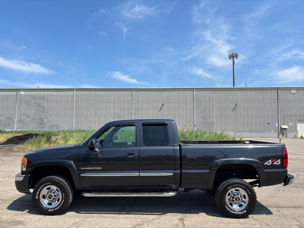 2005 GMC Sierra Image 6