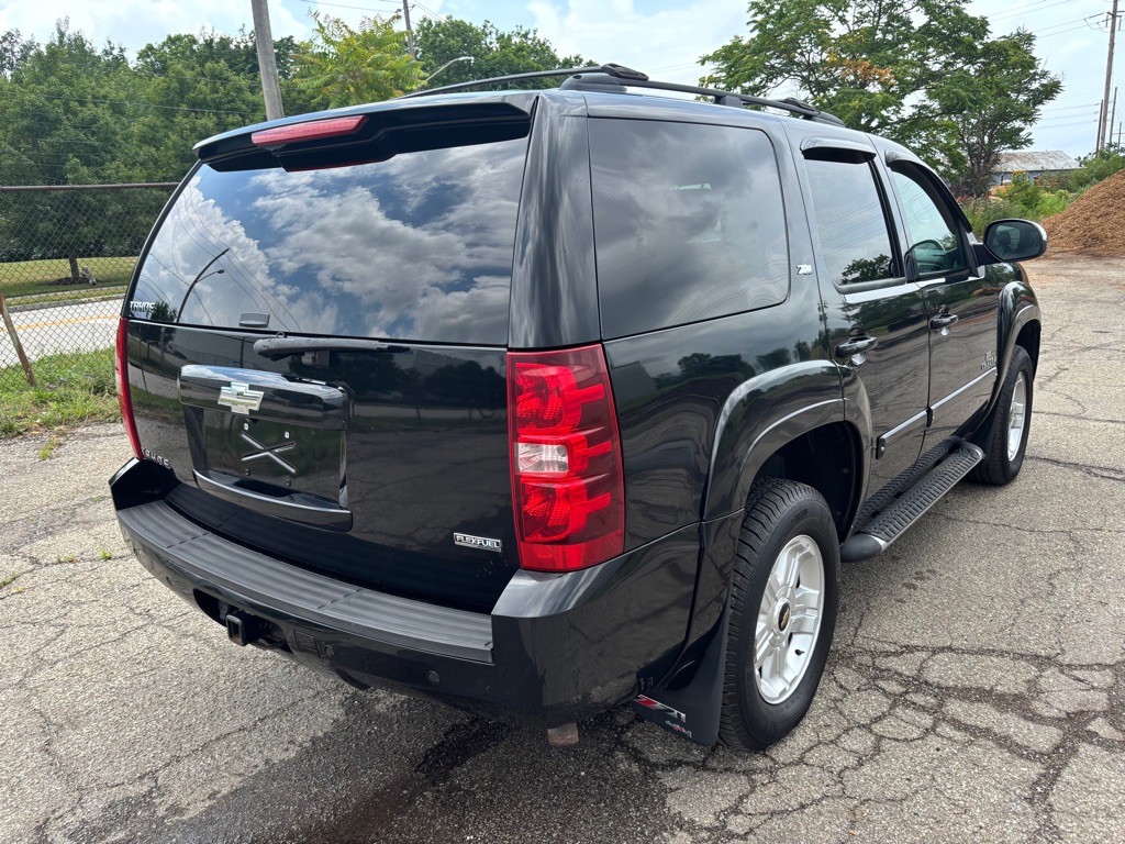 2009 Chevrolet Tahoe Image 3