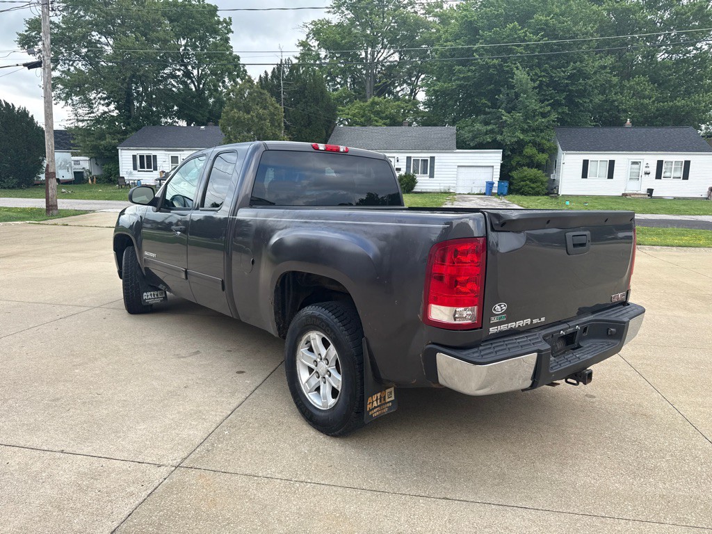 2011 GMC Sierra Image 8