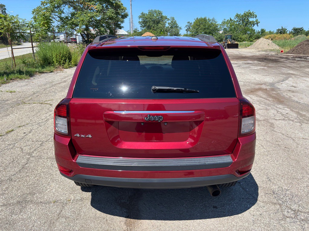 2016 Jeep Compass Image 4