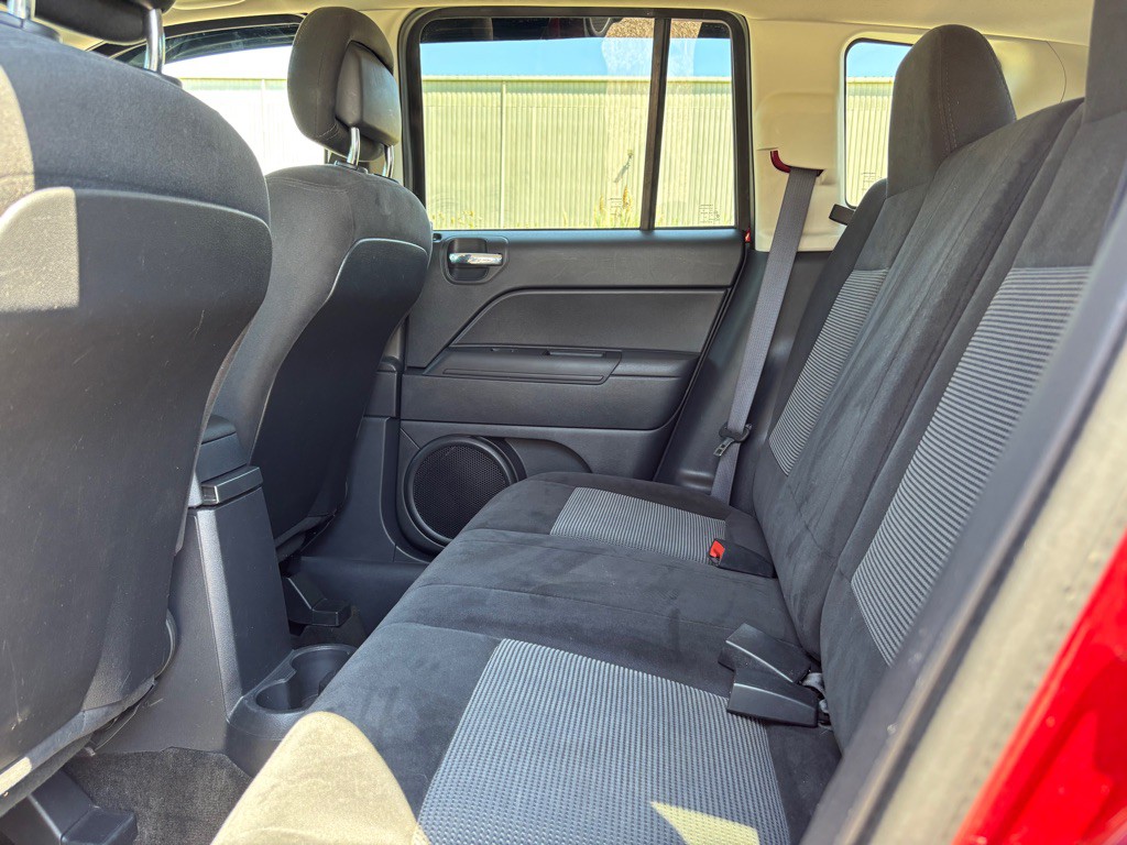 2016 Jeep Compass Image 11