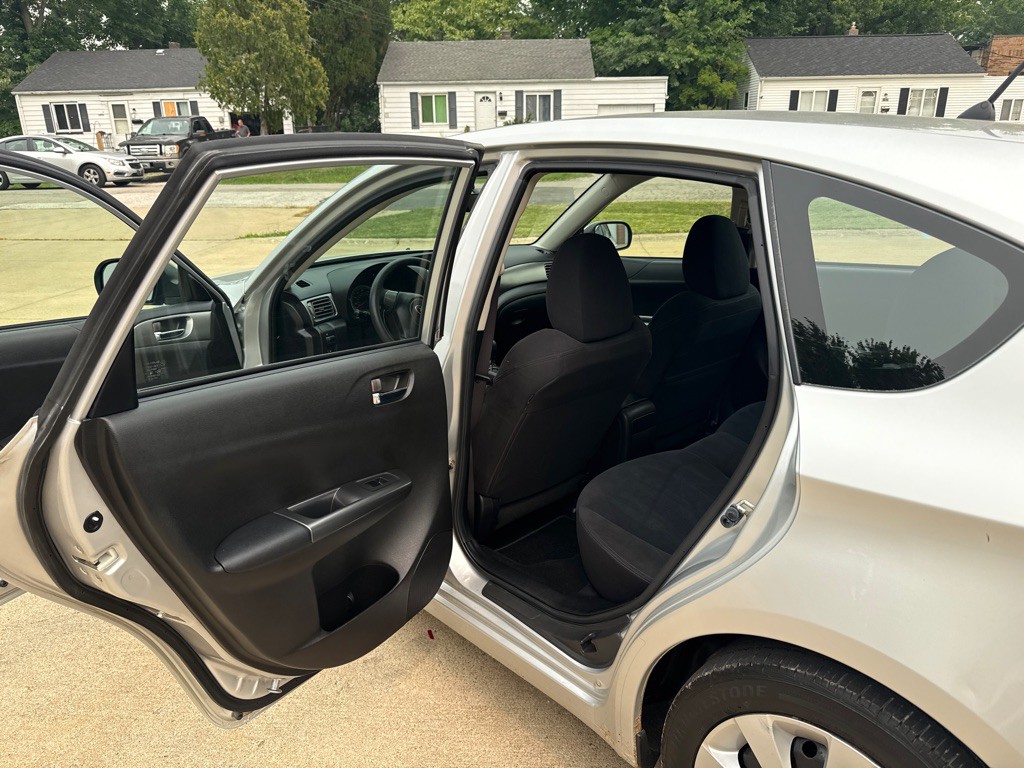 2011 Subaru Impreza Image 12