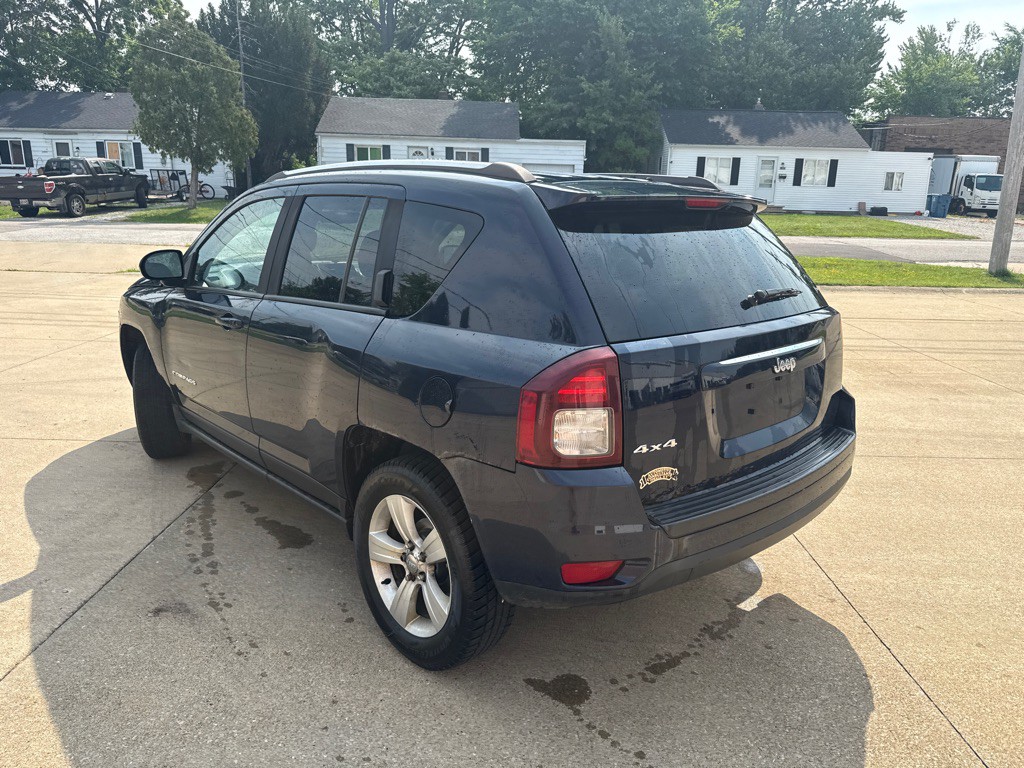 2014 Jeep Compass Image 8