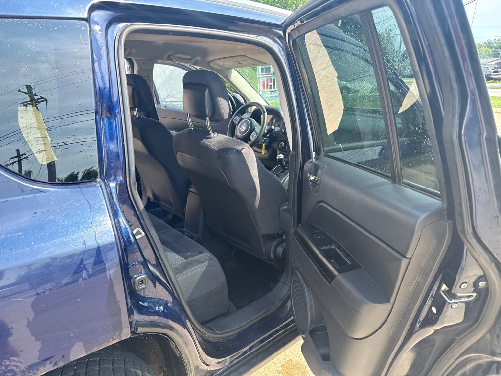 2014 Jeep Compass Image 13