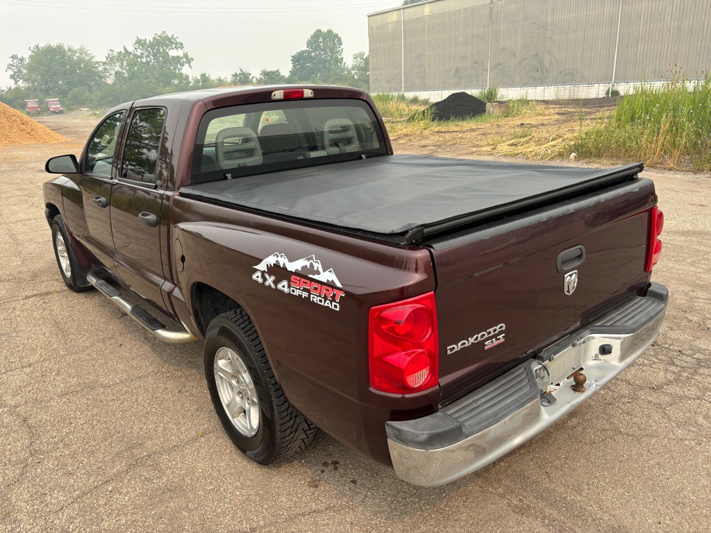 2005 Dodge Dakota Image 5