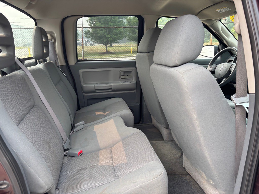2005 Dodge Dakota Image 12