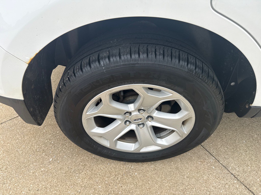 2014 Ford Edge Image 17