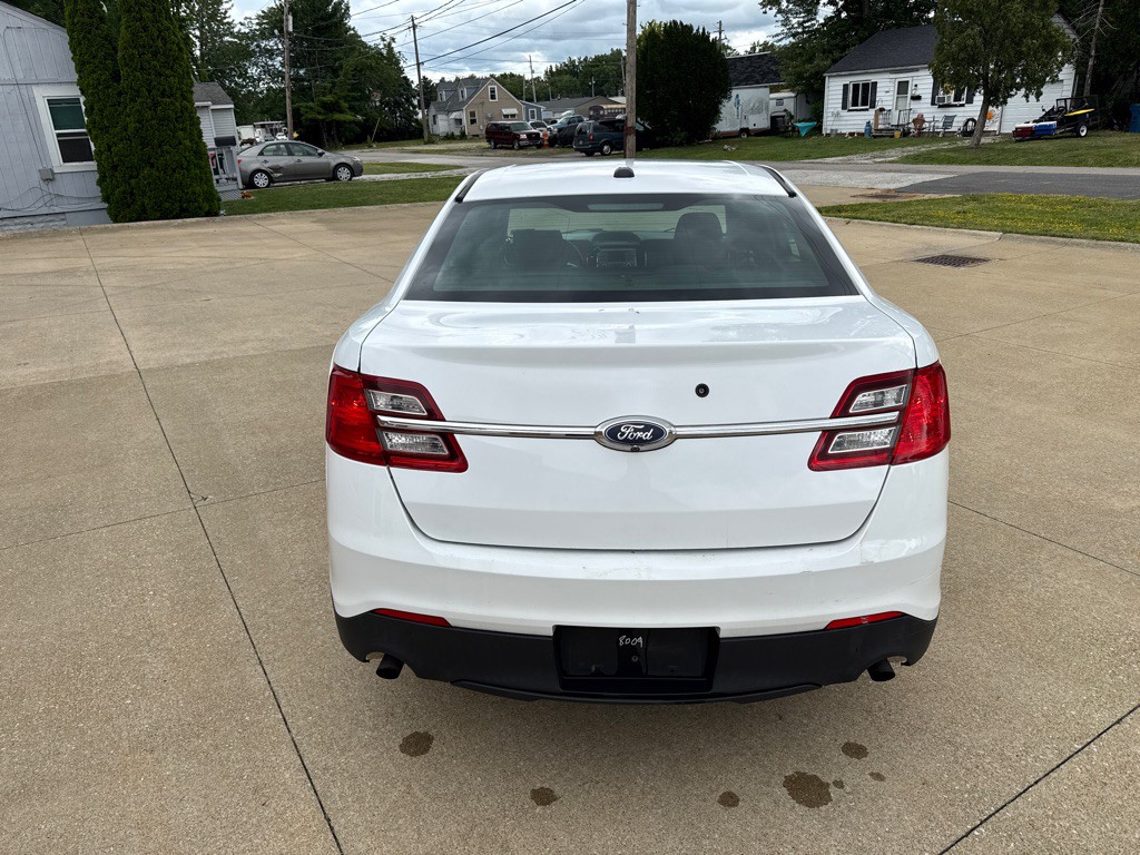 2015 Ford Taurus Image 5