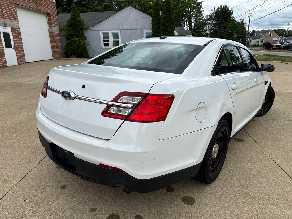 2015 Ford Taurus Image 6