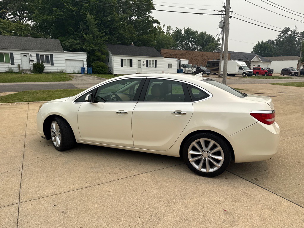 2013 Buick Verano Image 5