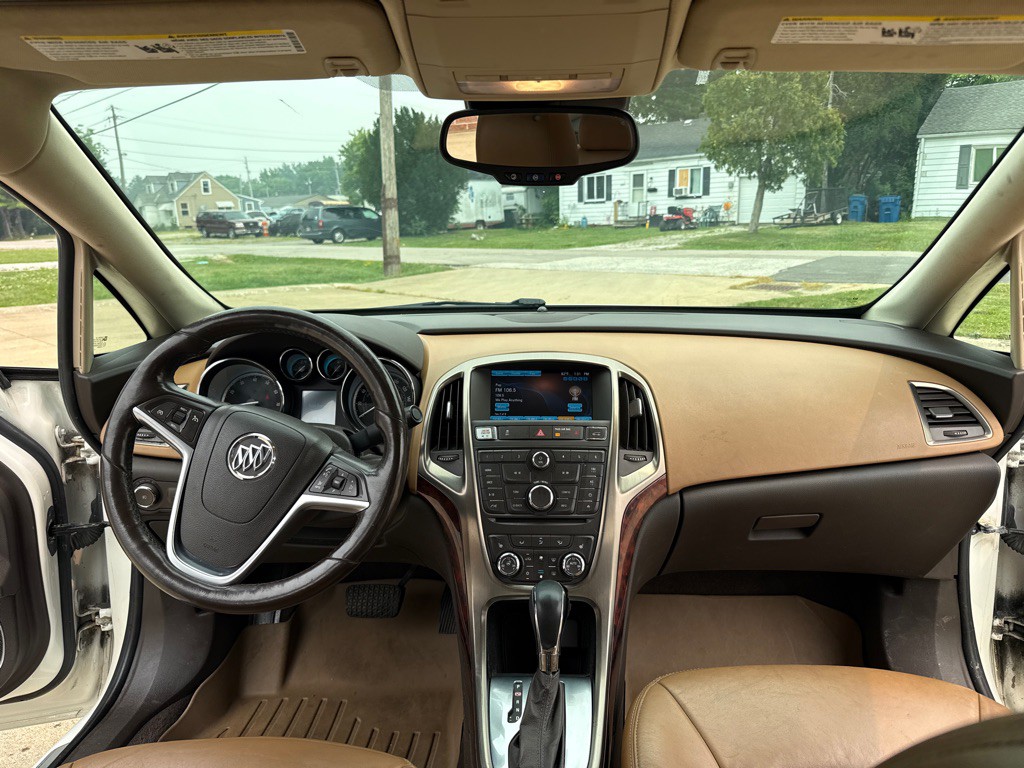 2013 Buick Verano Image 9