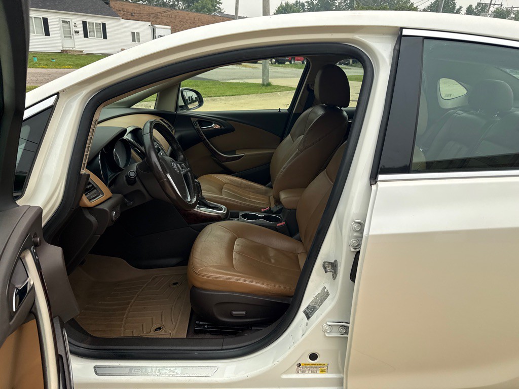 2013 Buick Verano Image 10