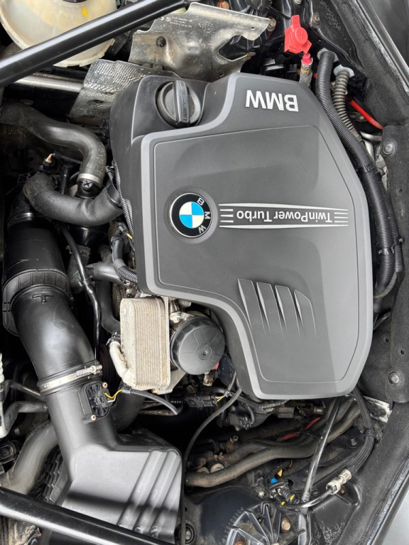 2014 BMW 5 Series Image 15