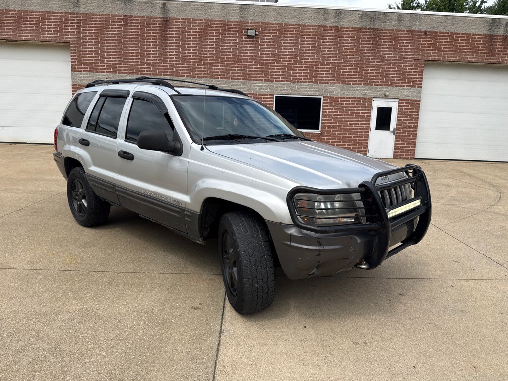 2004 Jeep Grand Cherokee Image 3