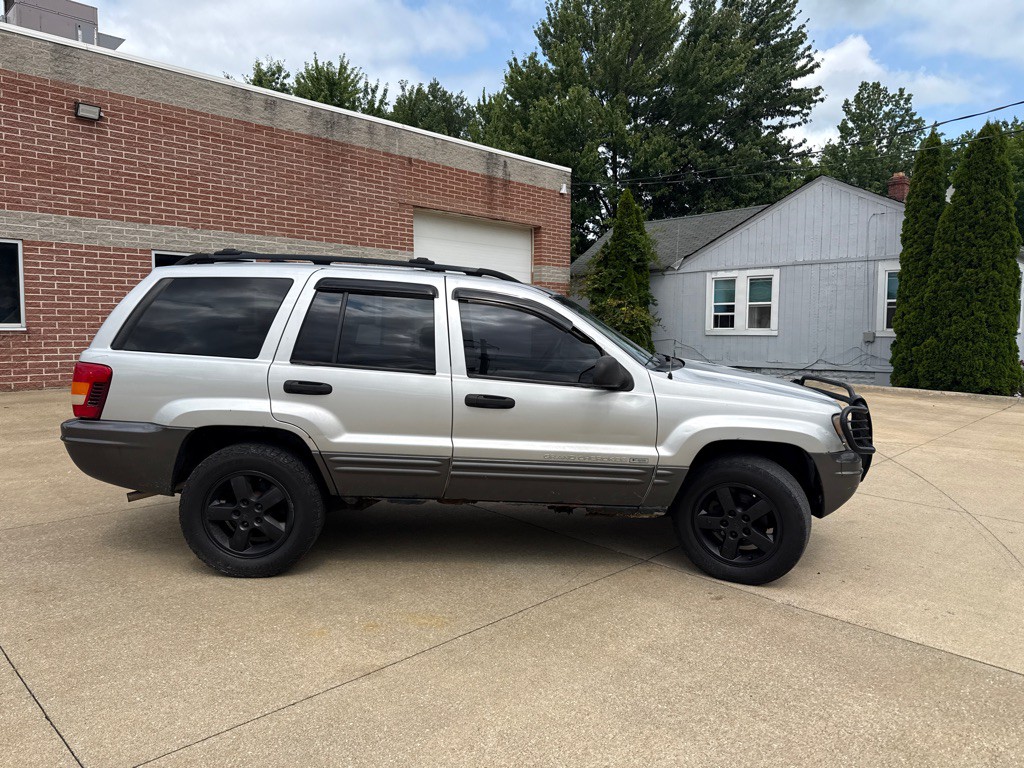 2004 Jeep Grand Cherokee Image 4