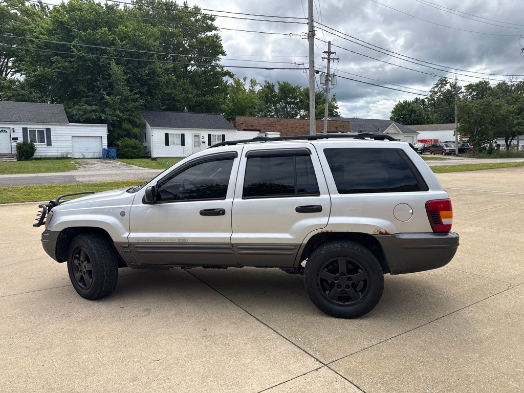 2004 Jeep Grand Cherokee Image 5