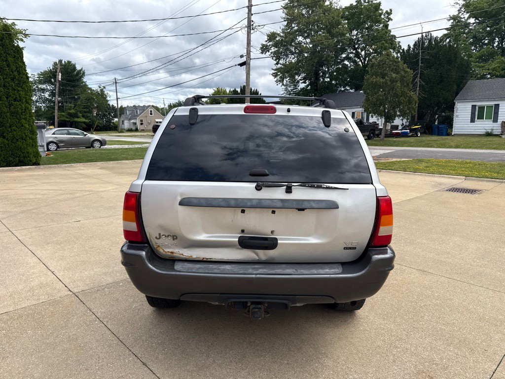 2004 Jeep Grand Cherokee Image 7