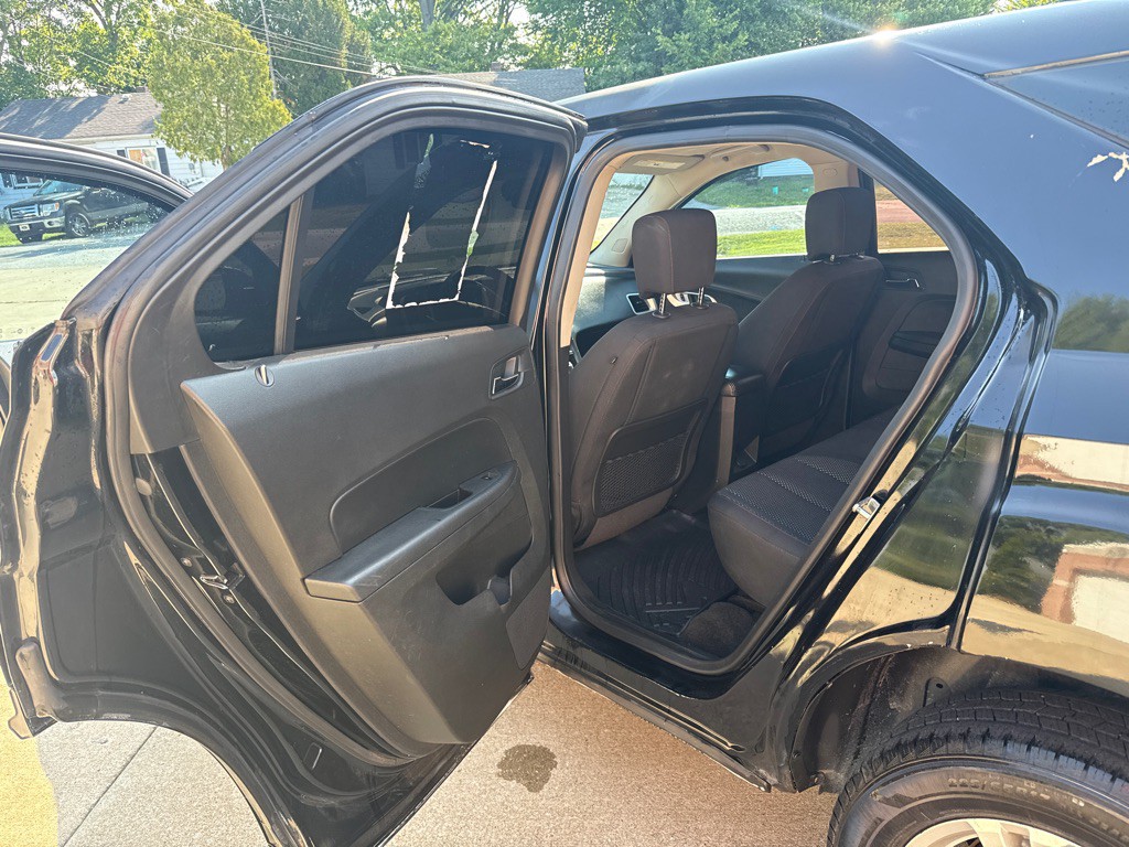 2017 Chevrolet Equinox Image 12