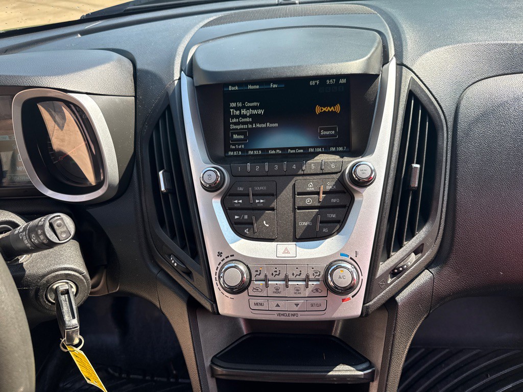 2017 Chevrolet Equinox Image 15