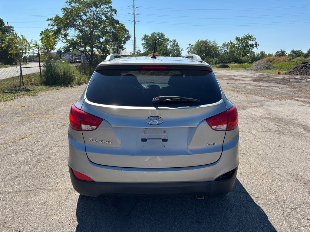 2015 Hyundai Tucson Image 4