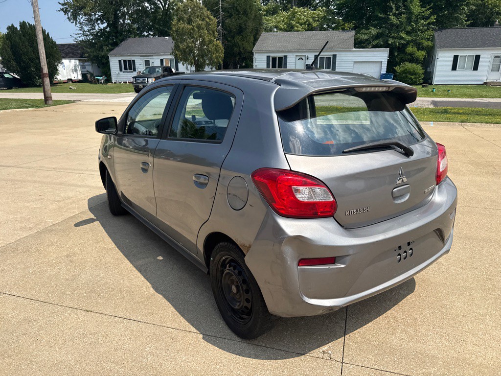 2017 Mitsubishi Mirage Image 8