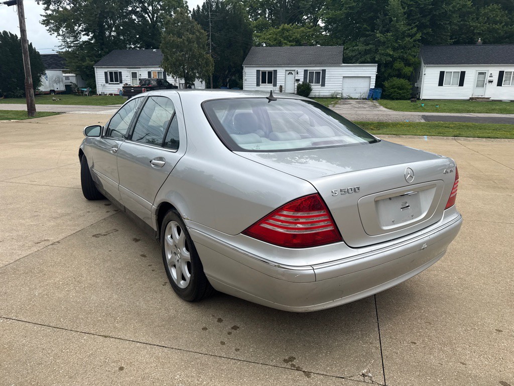 2004 Mercedes-Benz S-Class Image 8