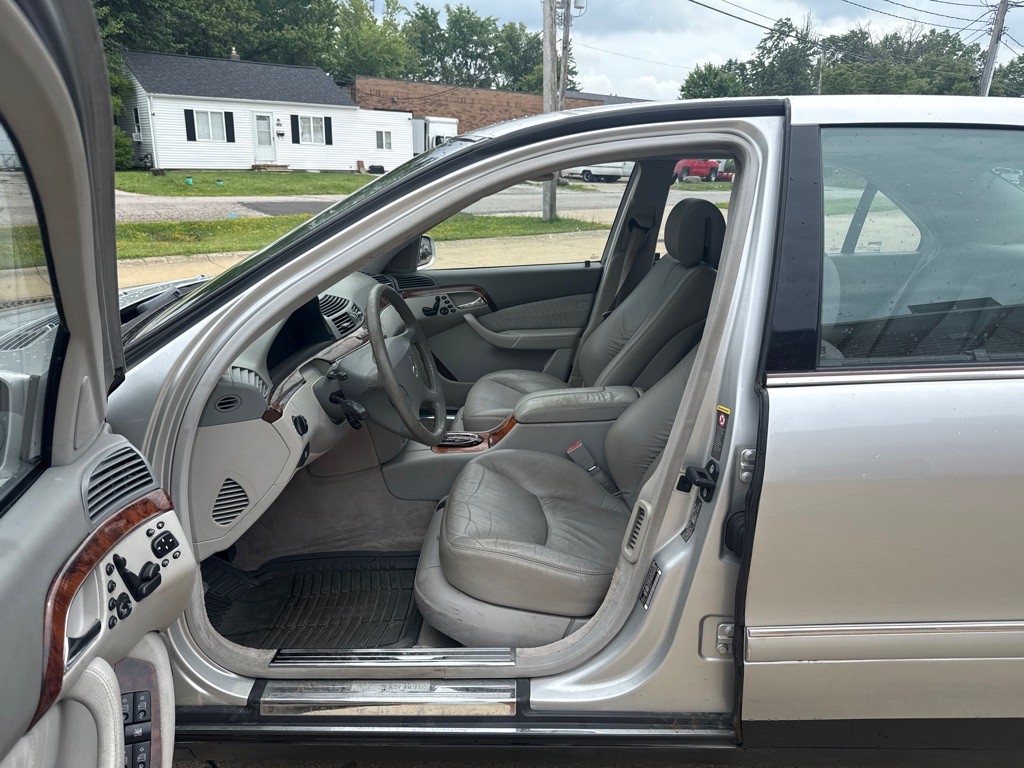 2004 Mercedes-Benz S-Class Image 10