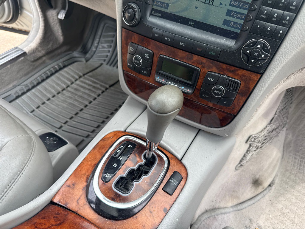 2004 Mercedes-Benz S-Class Image 15