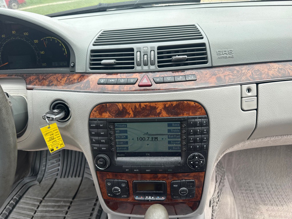 2004 Mercedes-Benz S-Class Image 16