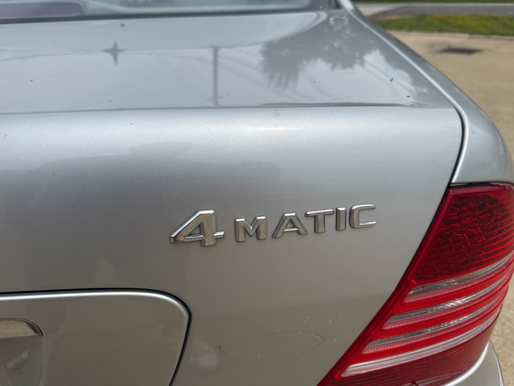 2004 Mercedes-Benz S-Class Image 19