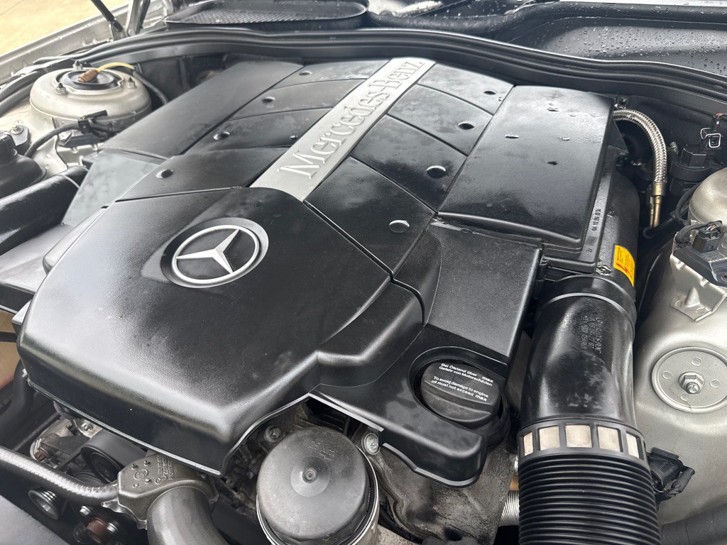 2004 Mercedes-Benz S-Class Image 21
