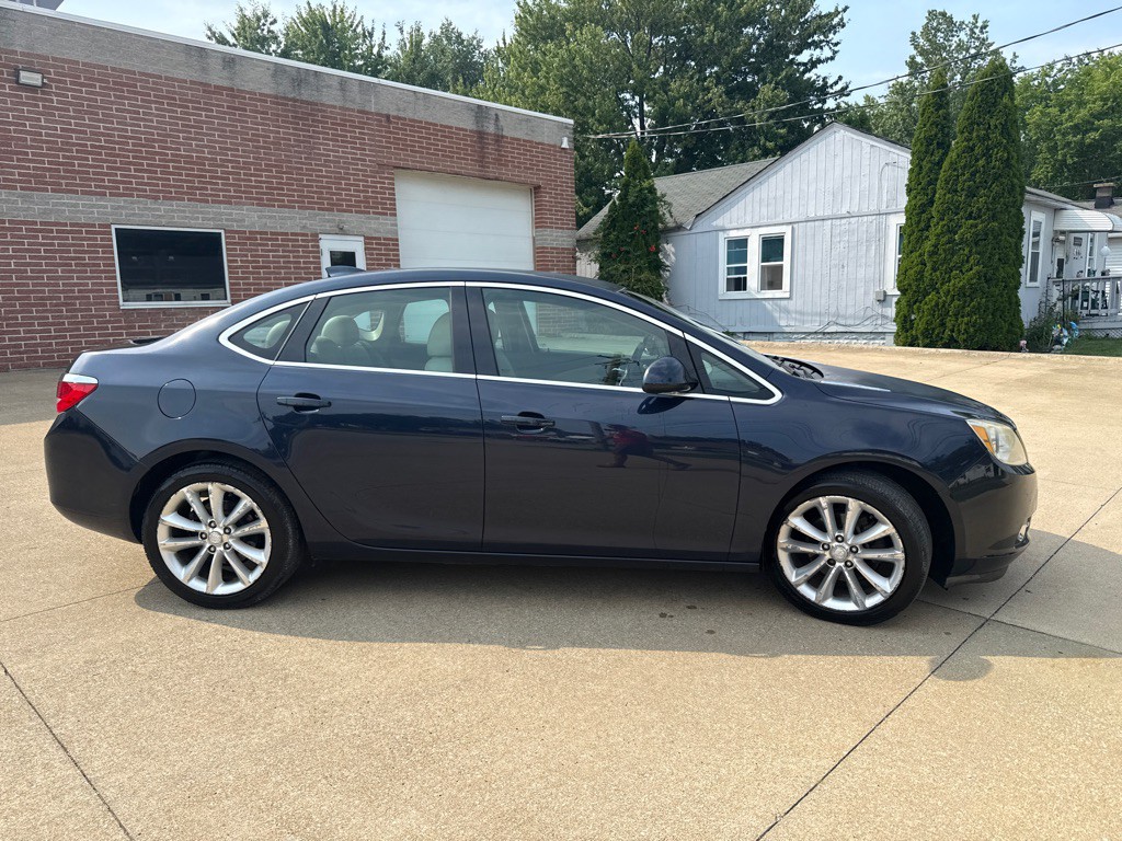 2015 Buick Verano Image 4