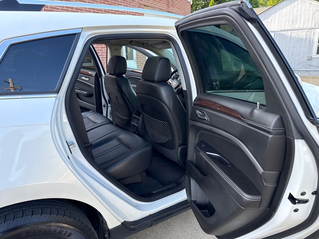 2013 Cadillac SRX Image 13